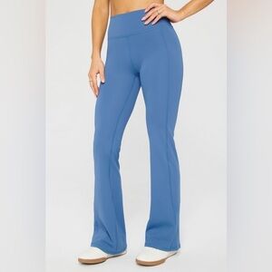 NWT Fabletics Oasis PureLuxe High-Waisted Kick Flare Classic Indigo XL C9&